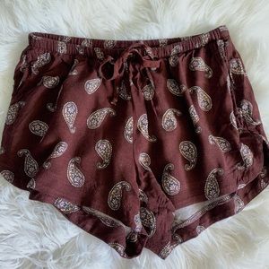 Full Tilt Paisley Flowy Shorts